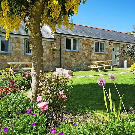 Oak Barn
